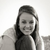 Sarah Evans Email & Phone Number