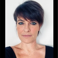 Julie Guignon Email