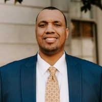 Oakland Public Education Fund Employee Geral Lowe's profile photo