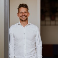 Lou Jacobs Email
