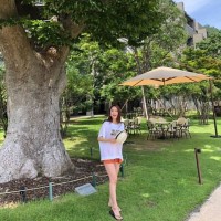 Paula Li Email & Phone Number