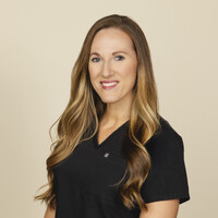 Performance Medicine Employee Robin Riddle's profile photo