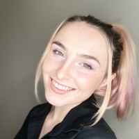 Pineapple RM Employee Lizzie Byrne's profile photo