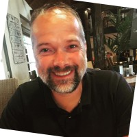 Steven Bakker Email