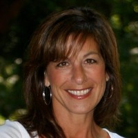 Heidi Arnold Email & Phone Number