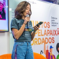 Júlia Pires Email