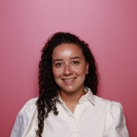 Yasmin Kuyper Email