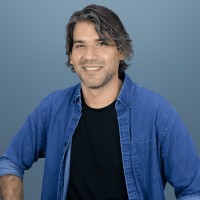 Luis Calonge Email