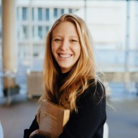 Julia Voss Email