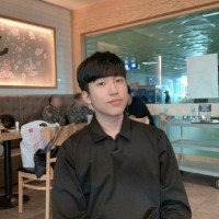 근영 백 Email