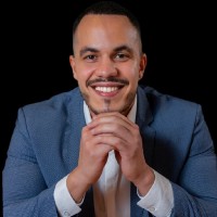 orienteme Employee Maurício Lima's profile photo