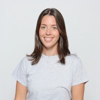 Clean Employee Maryclaire Dawson's profile photo