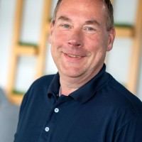 Reto Schmidhofer Email