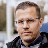 Carsten Schumacher Email