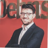 Thomas Parry Email