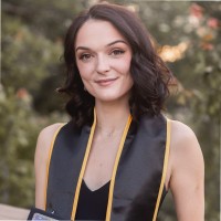 Bookstr Employee Krysten Winkler's profile photo