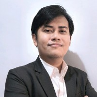 Yuniar Perdhana Email