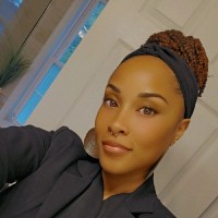 Rosie’s Gaming and Colonial Downs Employee Shearish Keliiholokai's profile photo