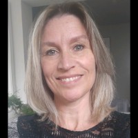 Esther Leander Email