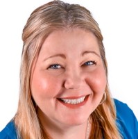 Redfin Employee Lora Smith's profile photo