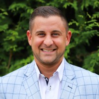 Cross Country Mortgage Employee Matthew Ziegert's profile photo