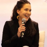 Shoshana Ray Email & Phone Number