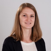 Nora Molnar Email
