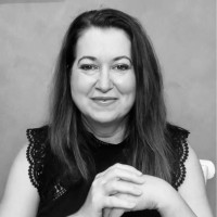 Danielle Barrett Email & Phone Number