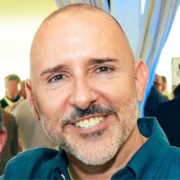 Robert Vitelli Email & Phone Number