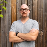 Tomas Ronis Email & Phone Number