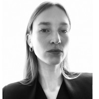 Phoebe Philo Employee Stephanie Saris's profile photo