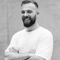 Emanuel Lacić Email