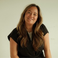 Check Employee Noor T.'s profile photo
