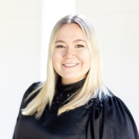 Julia Fox Email & Phone Number