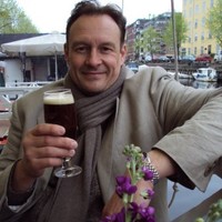 Tom Hewitt Email & Phone Number