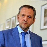 Максим Тевс Email