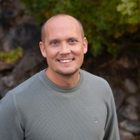 Christoffer Umeland Email