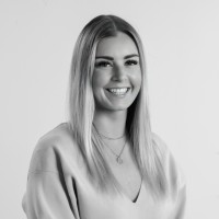 Lindsay Sutterlin Email & Phone Number