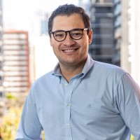 Vinicius Lustosa Email