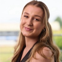 theidol.com Employee Lauren Robinson's profile photo