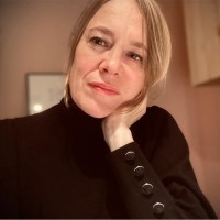 Yolanda Bovens Email & Phone Number
