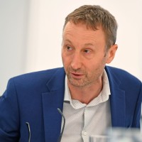 Ian Leech Email & Phone Number