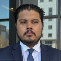Cellular World AT&T Authorized Retailer Employee Omar Cabrera's profile photo