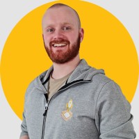 Launched Employee Oliver Swan's profile photo