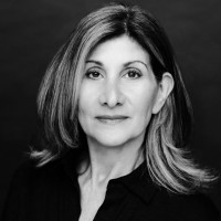 Lisa Robin Email & Phone Number
