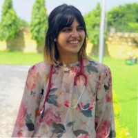 Sana Khakwani Email
