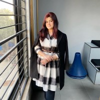 Nabeeha Zahid Email