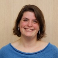 Vanessa Pelzer Email