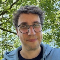 Julian Ziesing Email & Phone Number