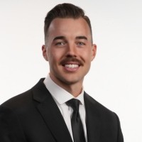 Vision Financial Group, LLC - Iowa Employee Trenton de Haan's profile photo